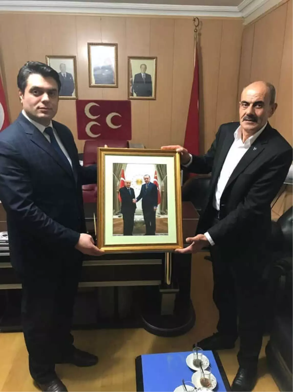 AK Parti\'den MHP\'ye Ziyaret