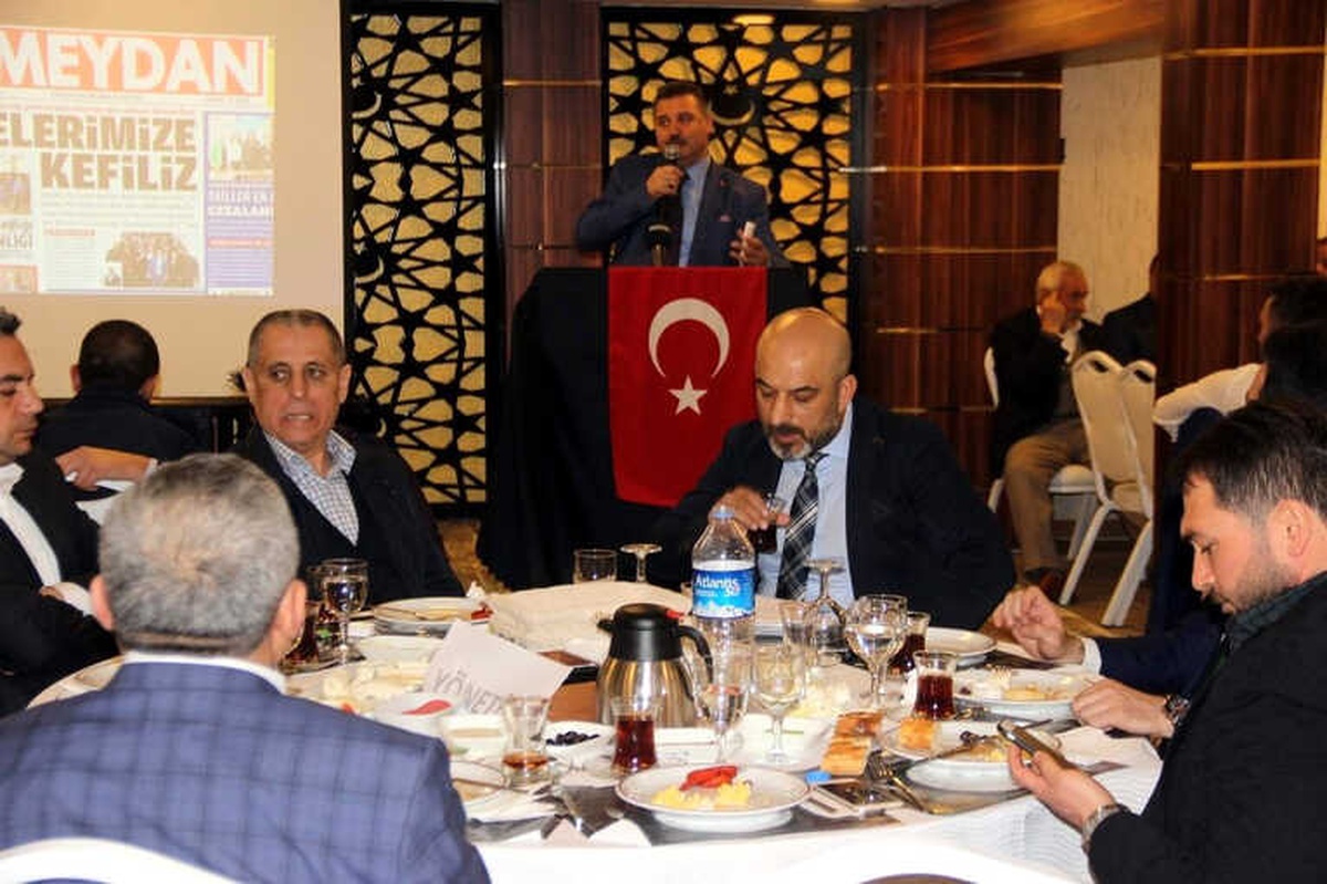 Emlakçılar Odası Başkan Adayı Özet Projelerini Tanıttı