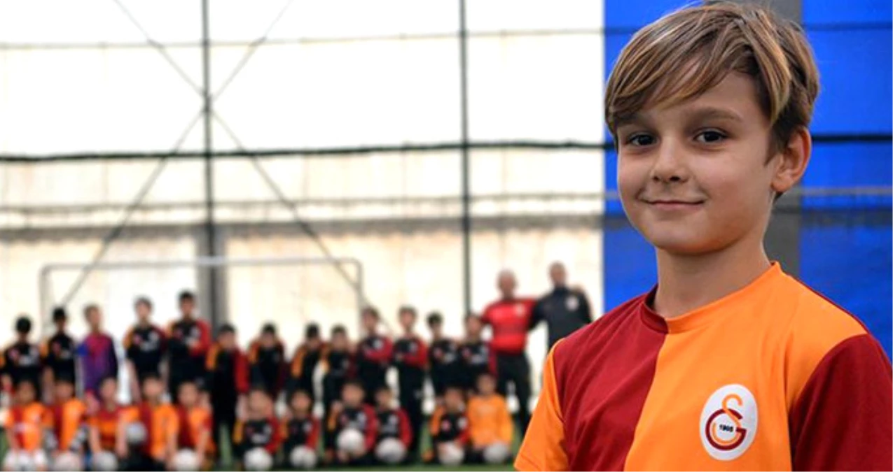 Kahramanmaraşlı 10 Yaşındaki Genç, Galatasaray\'a Transfer Oldu