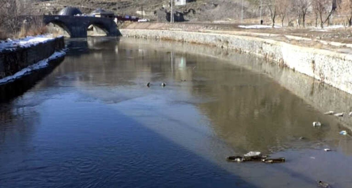 Kars Çayı\'nın Buzları Erken Çözüldü