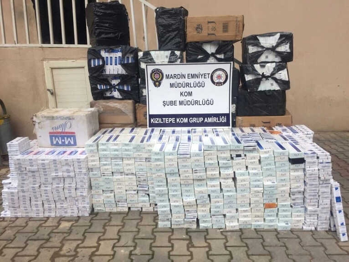 Kızıltepe\'de 25200 Paket Gümrük Kaçağı Sigara Yakalandı