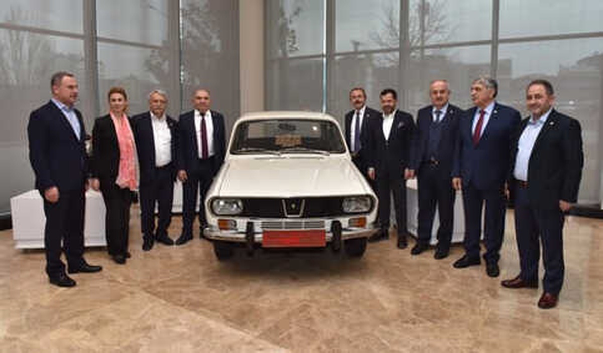 Meclis Komisyonu Üyelerinden "Otomotivin Kalbi"Ne Ziyaret