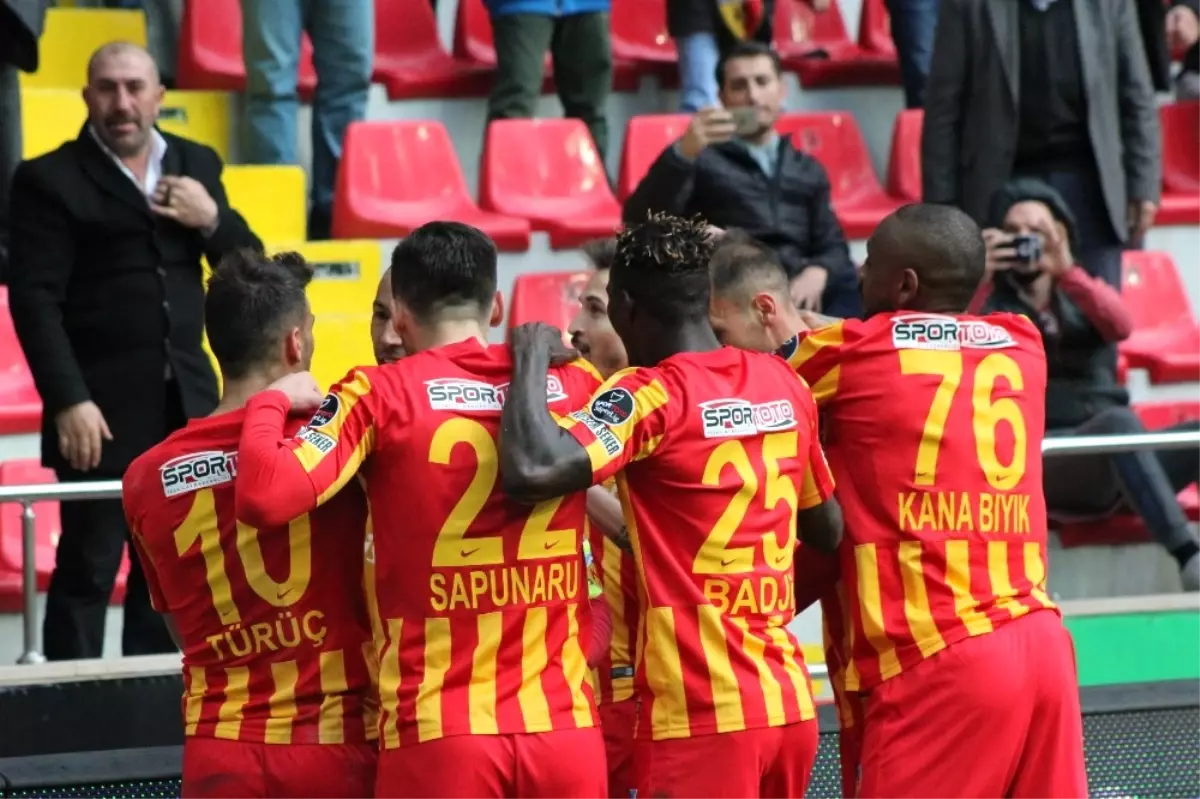 Spor Toto Süper Lig: Kayserispor: 3 - Kasımpaşa: 2 (Maç Sonucu)