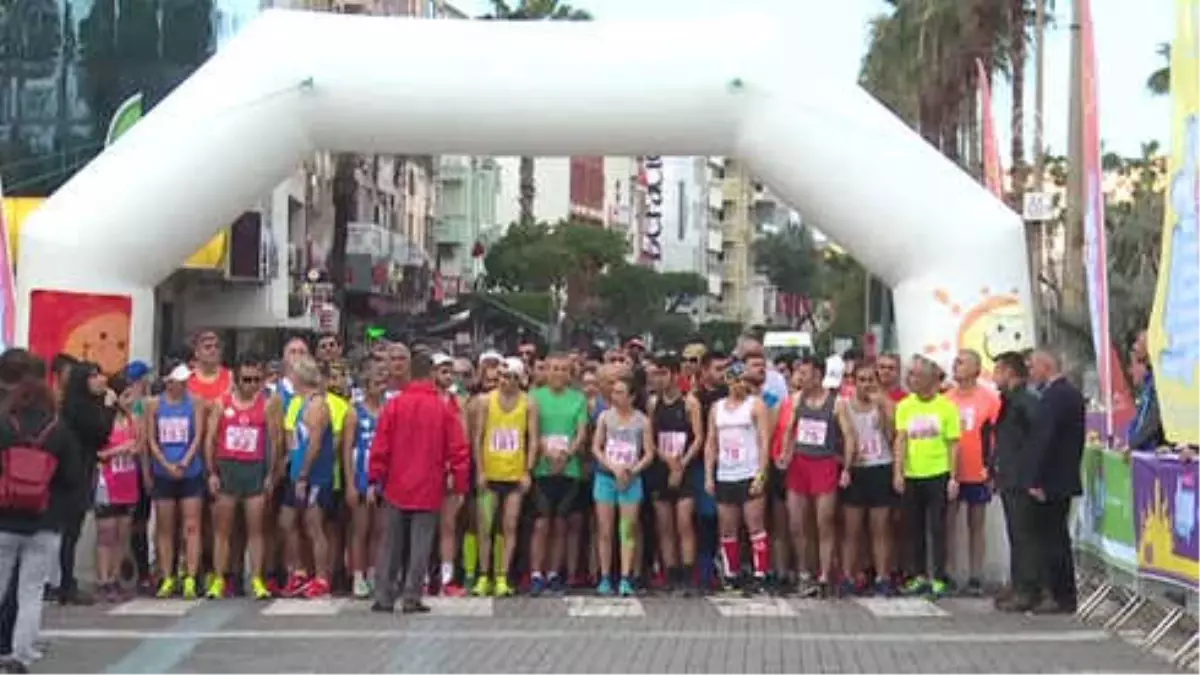 Alanya Atatürk Yarı Maratonu ve Halk Koşusu