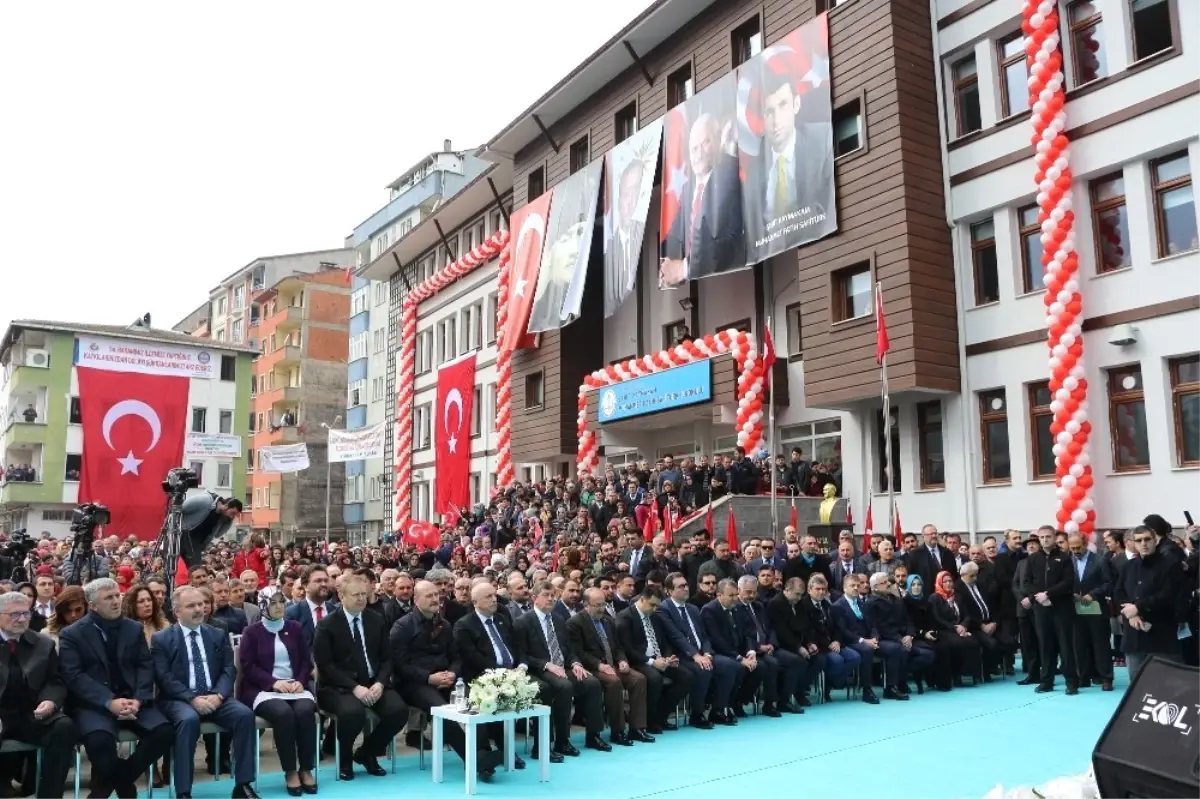 Bakan Soylu Şehit Kaymakam Muhammet Fatih Safitürk İlköğretim Okulu\'nun Açılışını Gerçekleştirdi