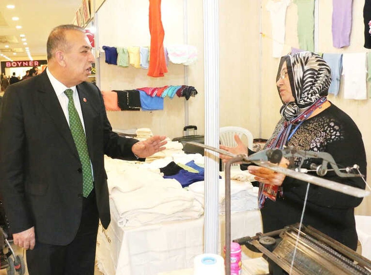 Başkan Karamercan: "Kadın Esnaf Sayısındaki Artış Sevindirici"