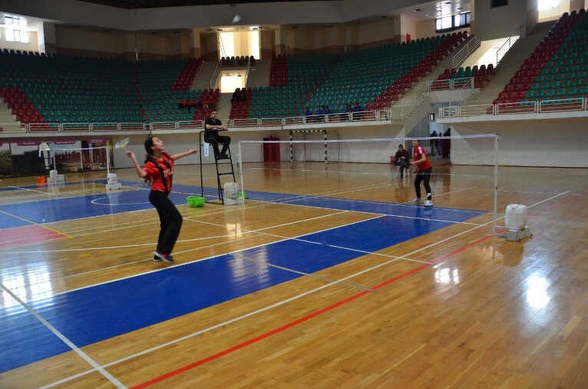 Diyarbakır\'da Badminton Grup Maçları