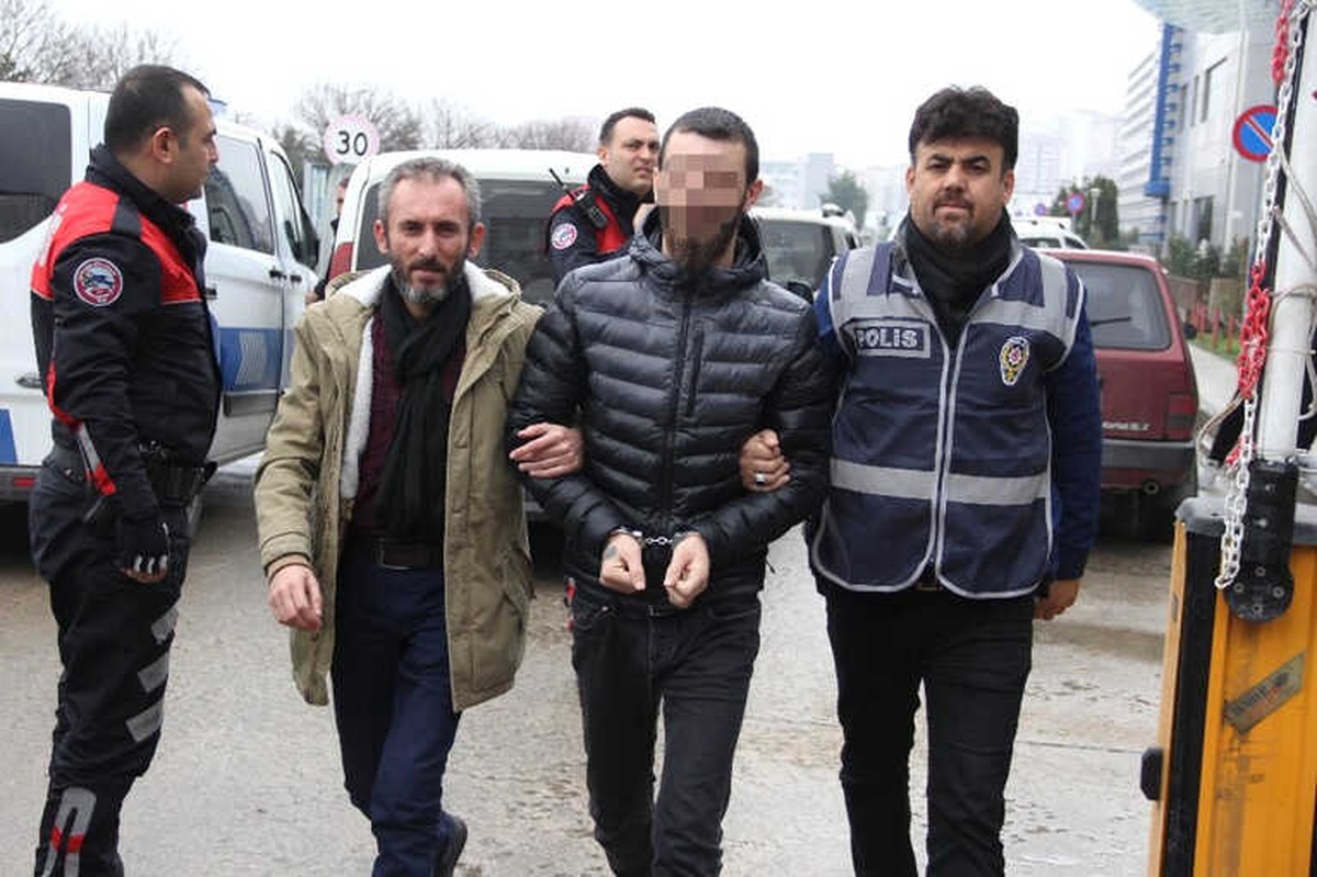 Samsun\'da 10 Ayrı Suçtan Aranan Cezaevi Firarisi Yakalandı