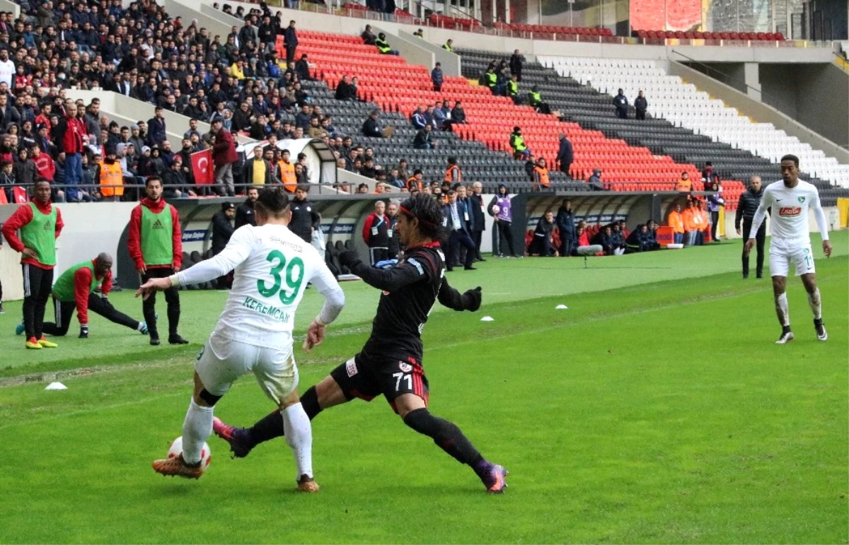 Spor Toto 1. Lig: Gazişehir Gaziantep: 0 - Denizlispor: 2