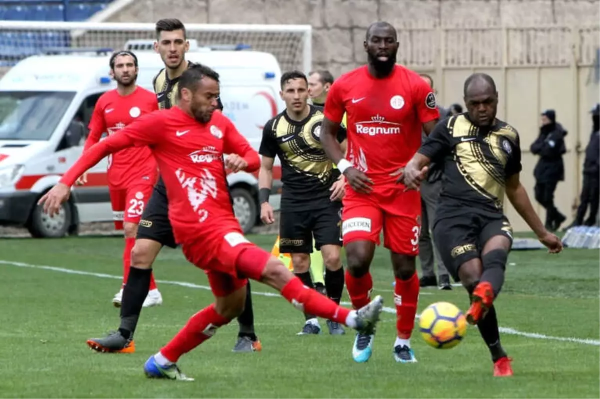 Spor Toto Süper Lig: Osmanlıspor: 0 - Antalyaspor: 0 (Maç Sonucu)