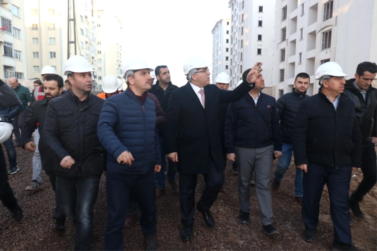 TOKİ Başkanı Turan: "Oturmadığımız Daireyi Teslim Etmeyiz"