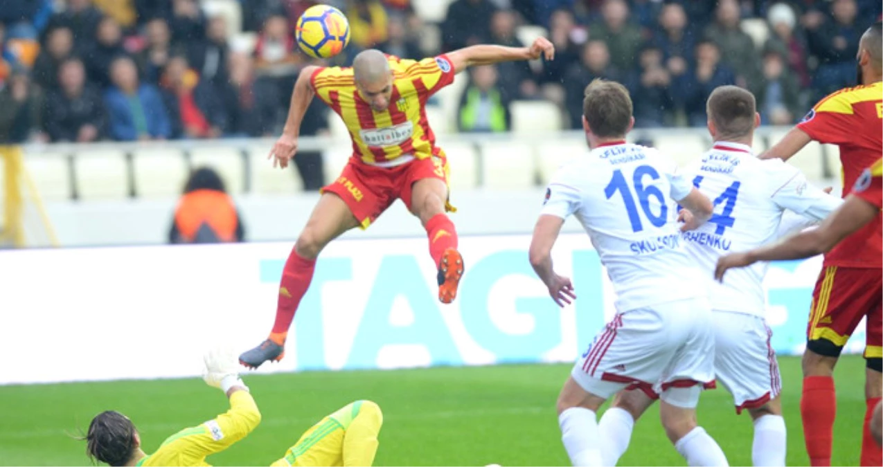 Yeni Malatyaspor, Son Sıradaki Karabük\'ü Rahat Geçti: 3-1