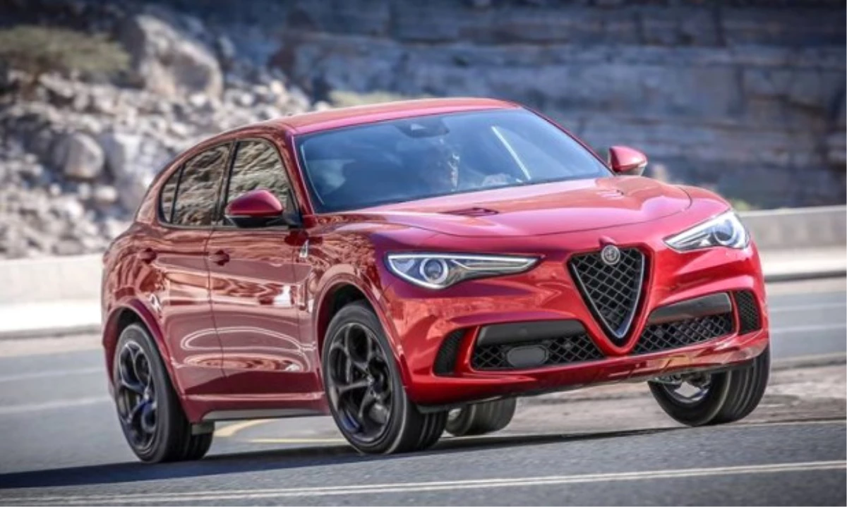 2018\'in En İyi Yeni Otomobili Alfa Romeo Stelvio