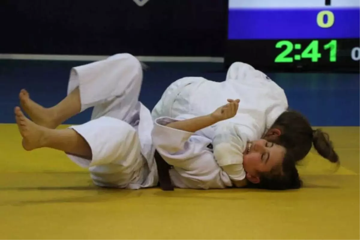 Analig Judo Müsabakaları Sona Erdi