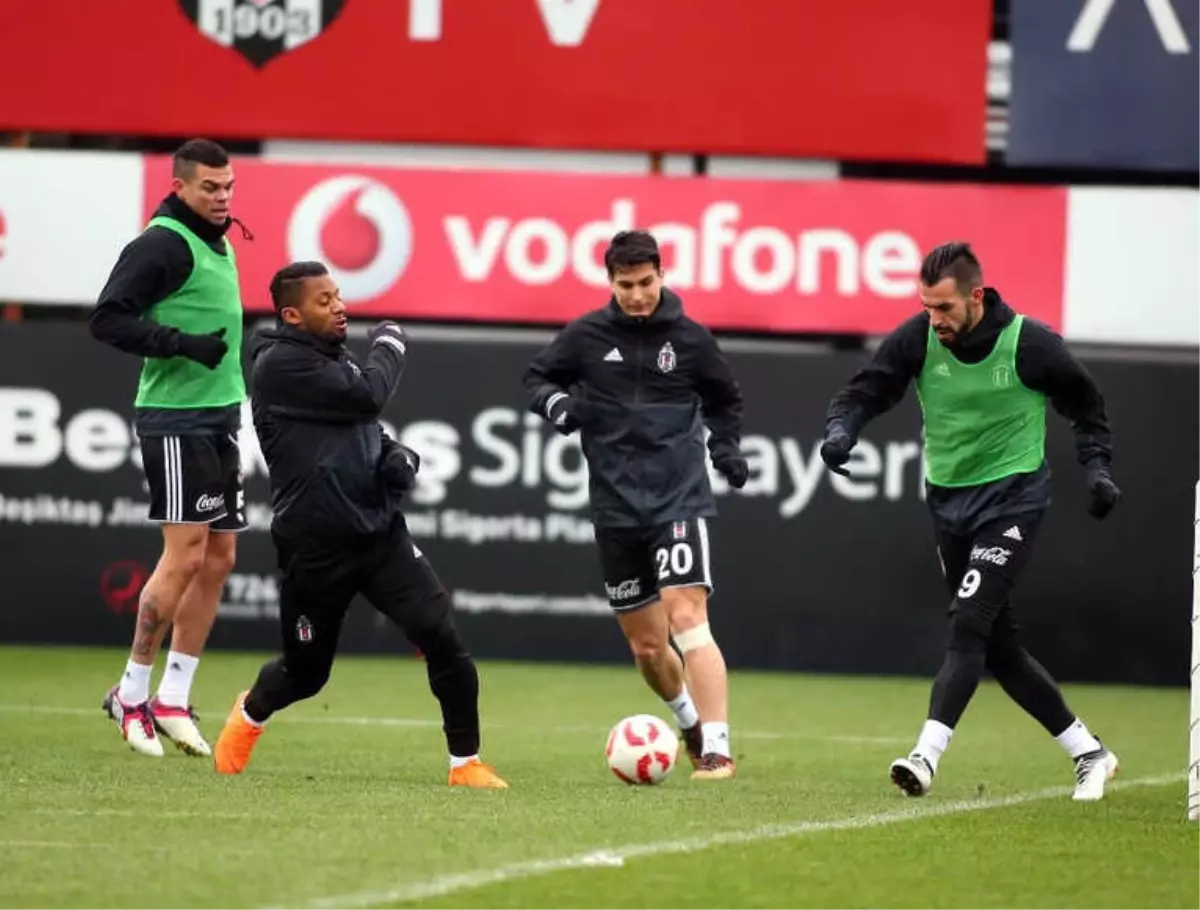 Beşiktaş, Fenerbahçe Hazırlıklarına Başladı