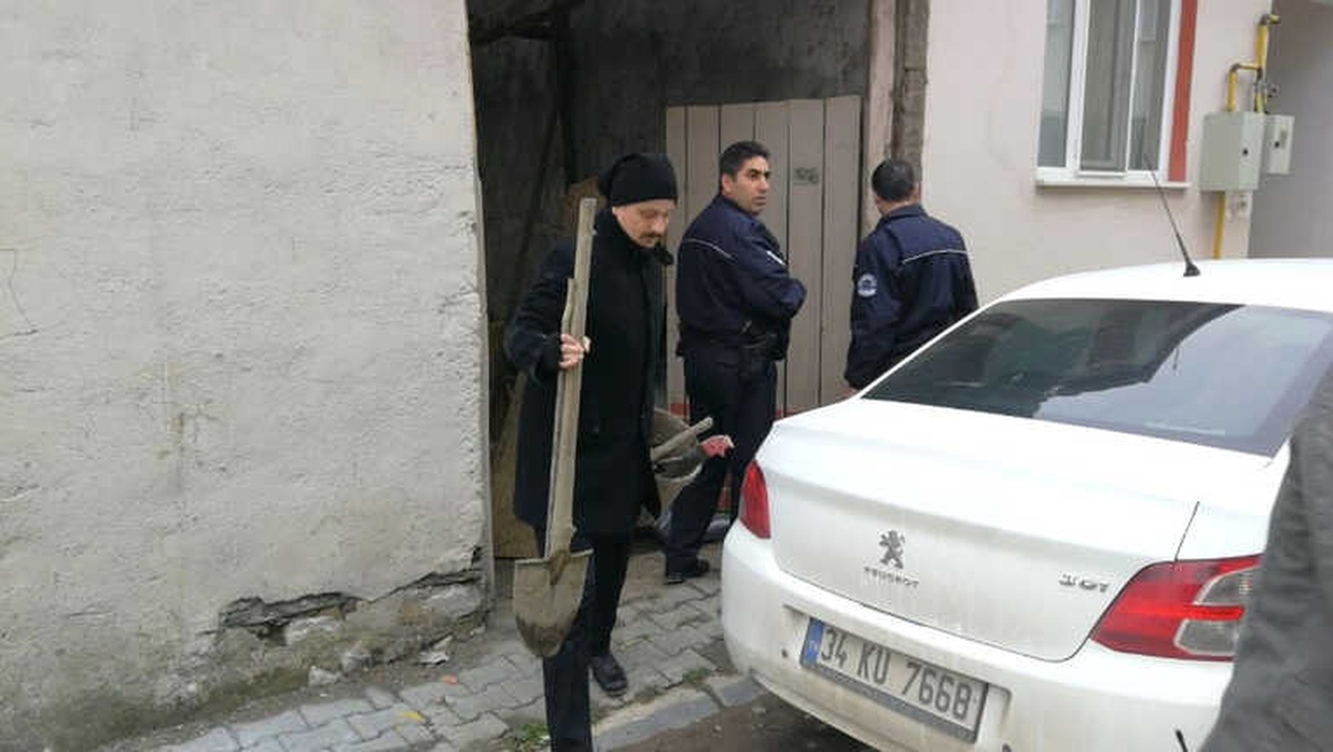 Foseptik Çukuru Kazıyoruz" Yalanına Polis Kanmadı