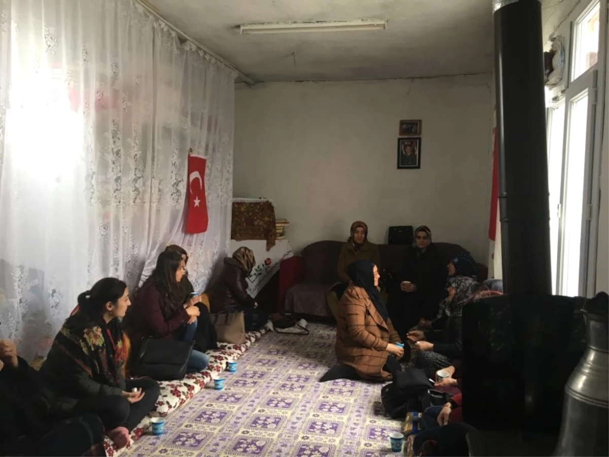 Kadın Sendikacılardan Afrin Şehidinin Ailesine Ziyaret