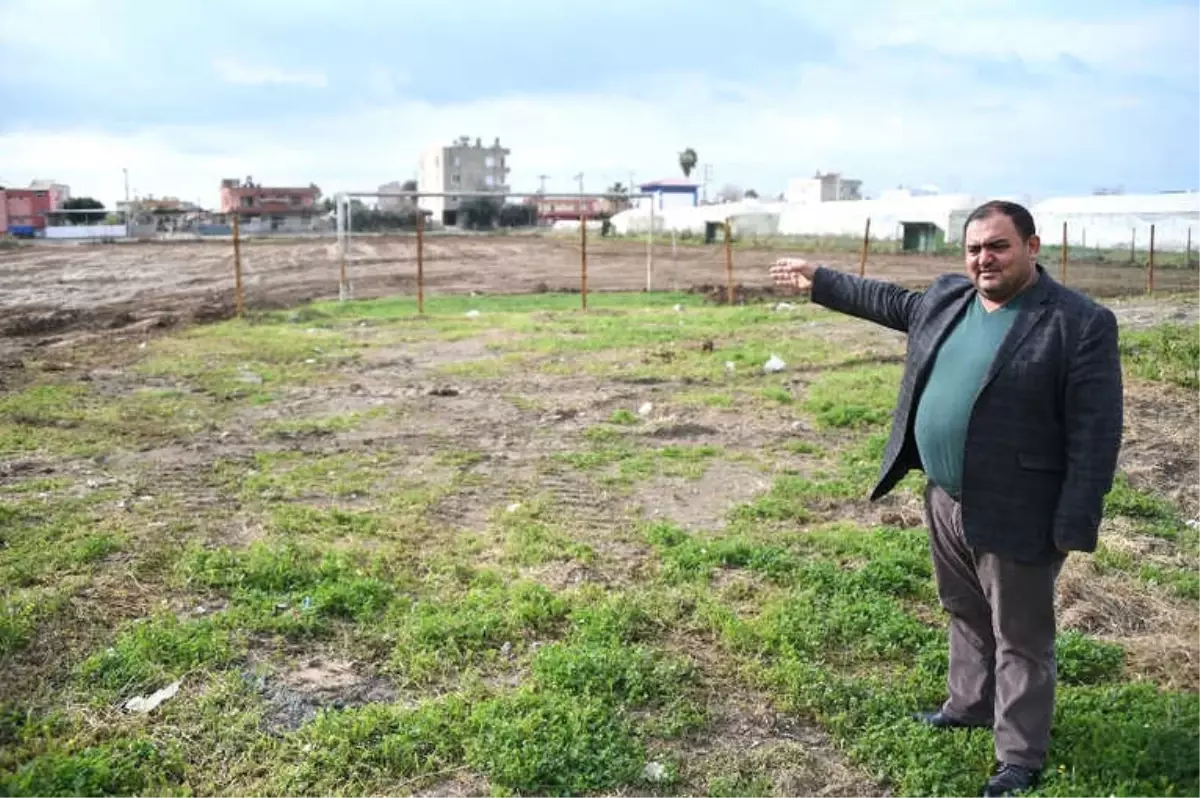 Kazanlı Futbol Sahası Yenileniyor