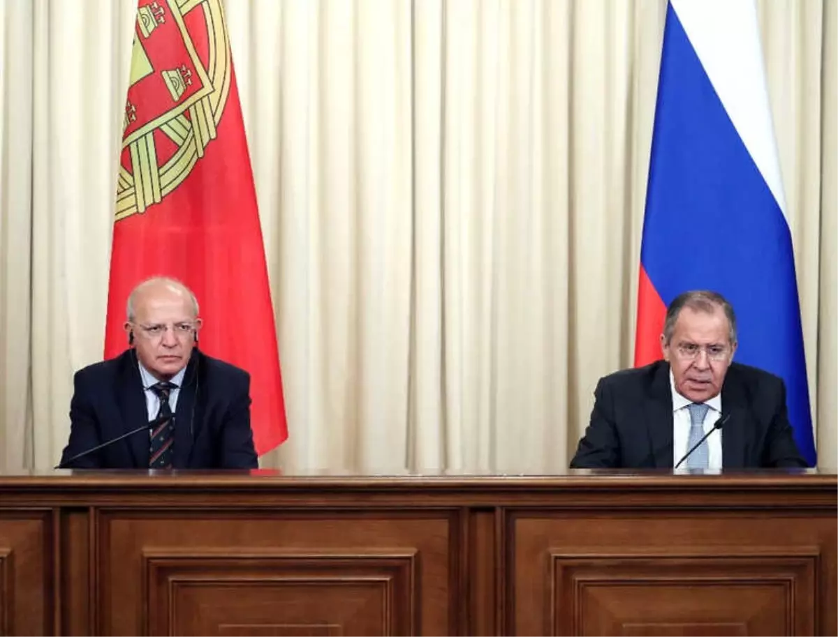 Lavrov: "Rusya, AB Yaptırımlarının Kaldırılması İçin Özür Dilemeyecek"