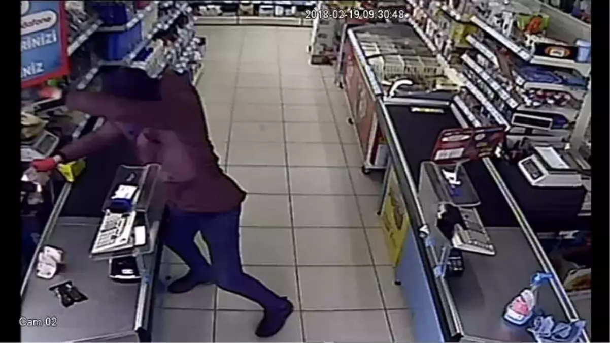 Markette Kasiyere Biber Gazı Sıkarak 60 TL Gasp Eden Şüpheli Tutuklandı