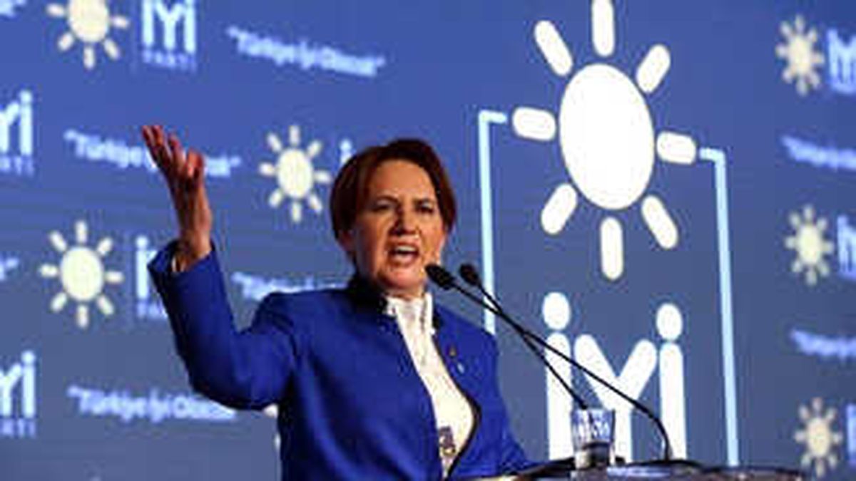 Meral Akşener: ABD ile Düşmansak Kürecik ve İncirlik\'i Neden Kapatmıyorsunuz?