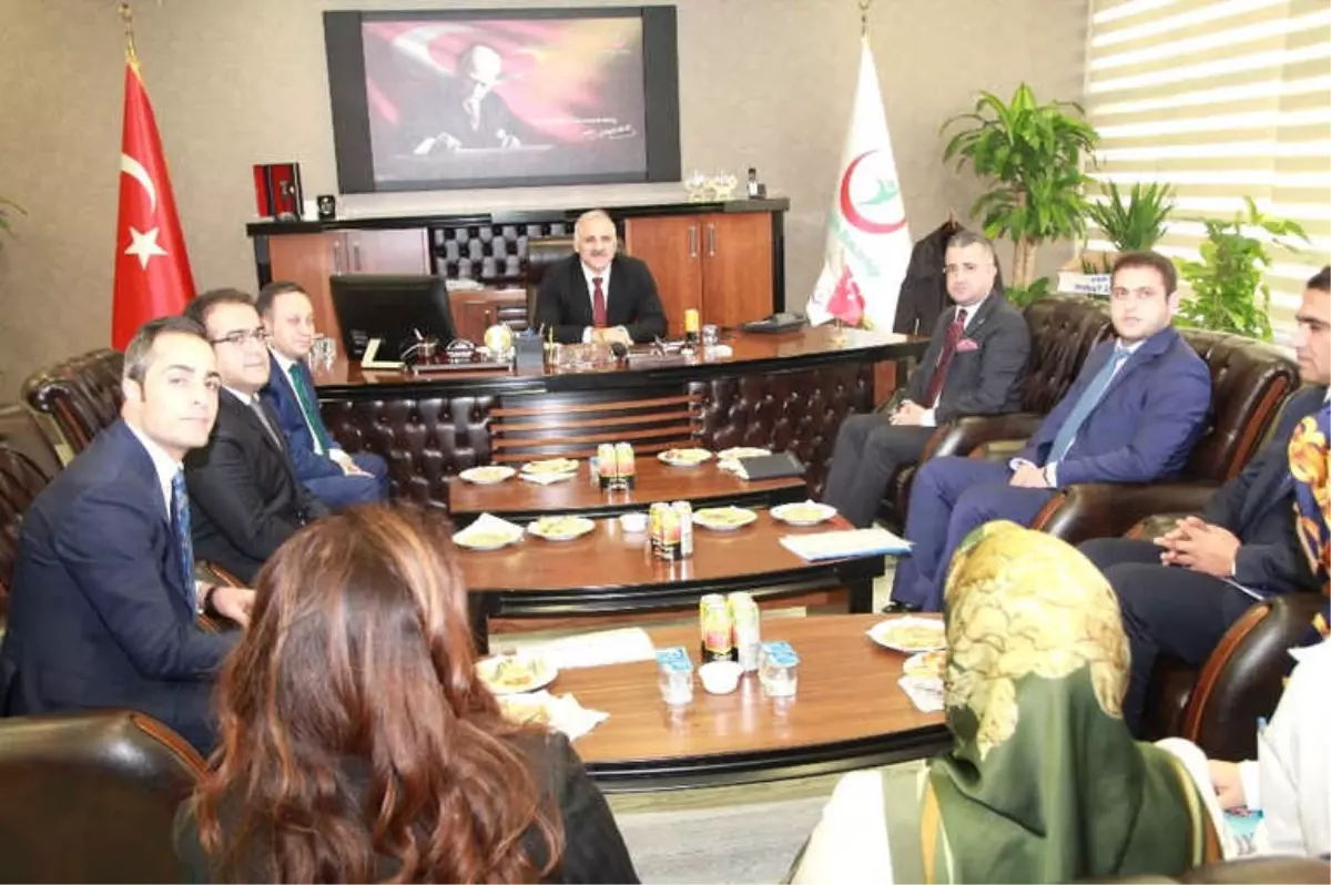 Vali Zorluoğlu\'ndan Van Sağlık Müdürlüğüne Ziyaret