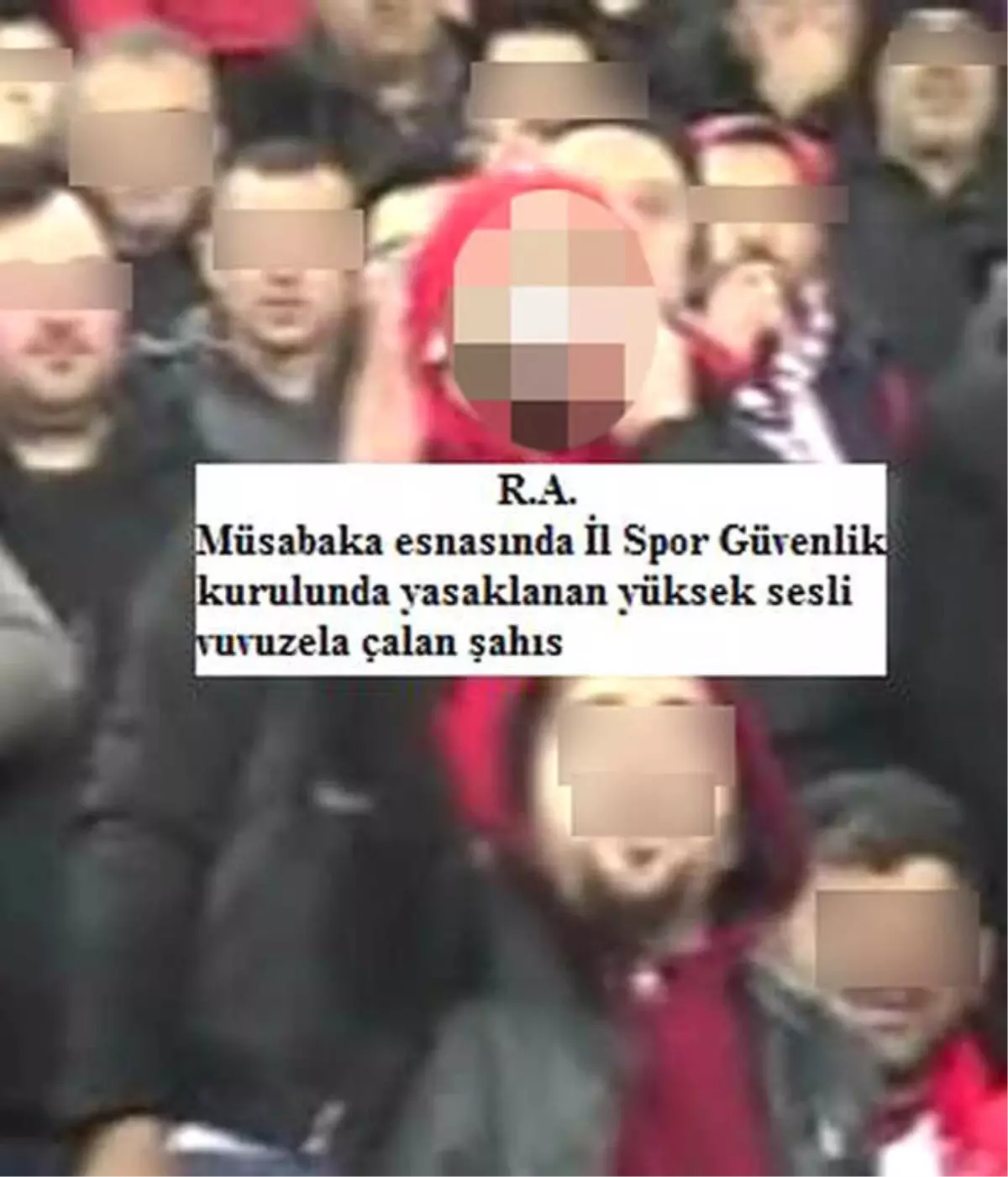 Vuvuzela\' Çalan Taraftarlara Spor Seyrinden Men Cezası