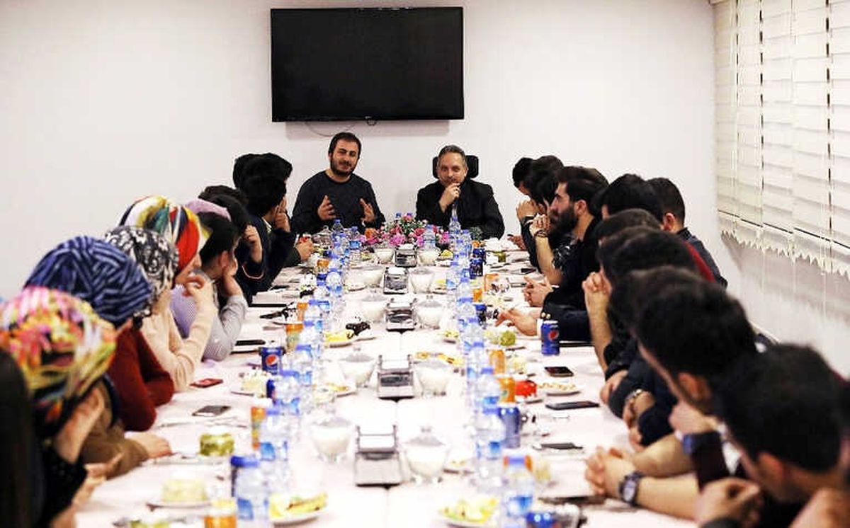 Yalçın, Üniversite Öğrencileriyle Buluştu