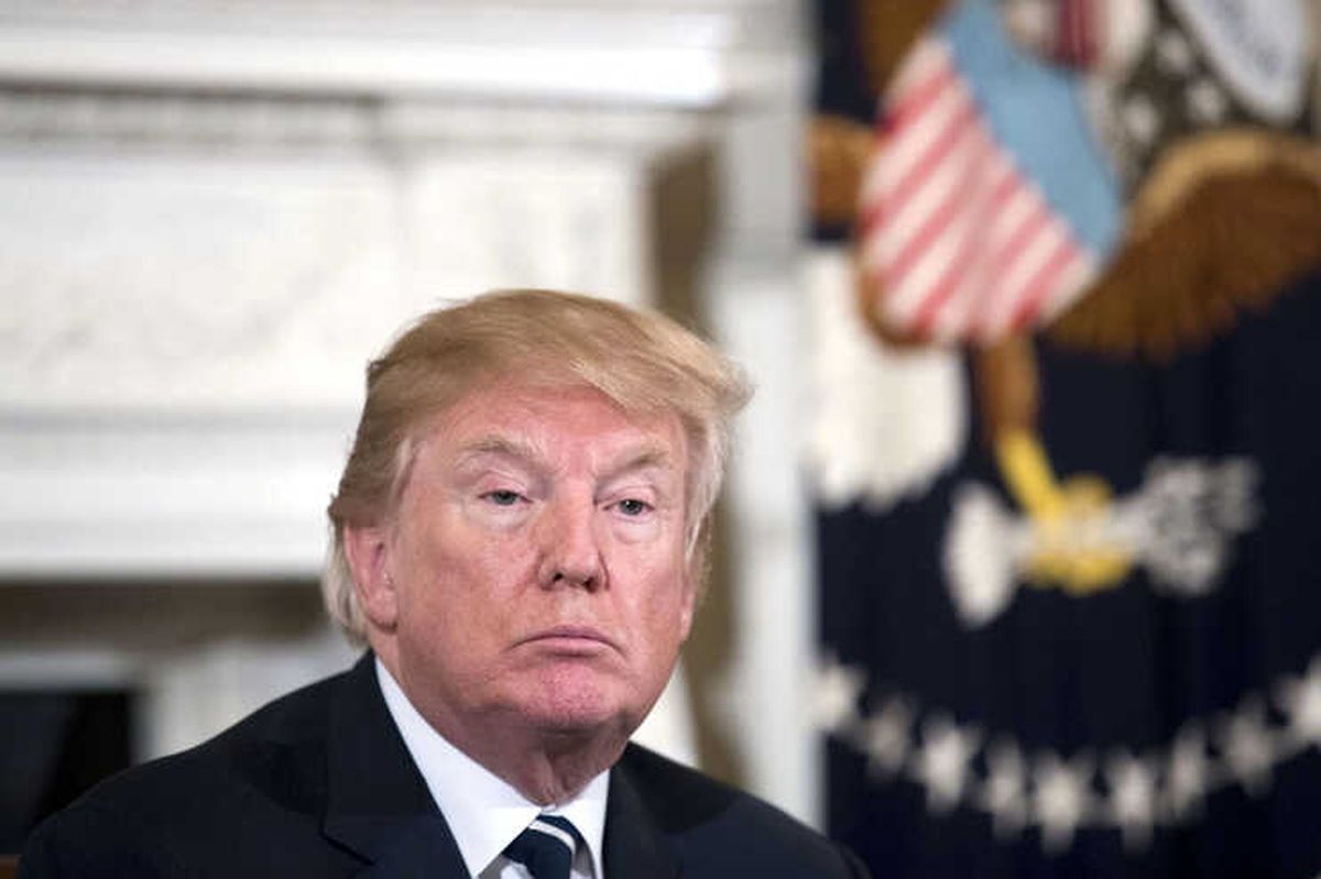 Yüksek Mahkemeden Trump\'a Darbe