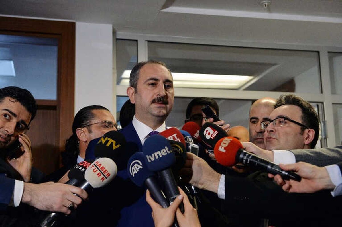 Bakan Gül: "Asla Kabul Edilebilir Bir Durum Değildir, Hukuki Değildir"