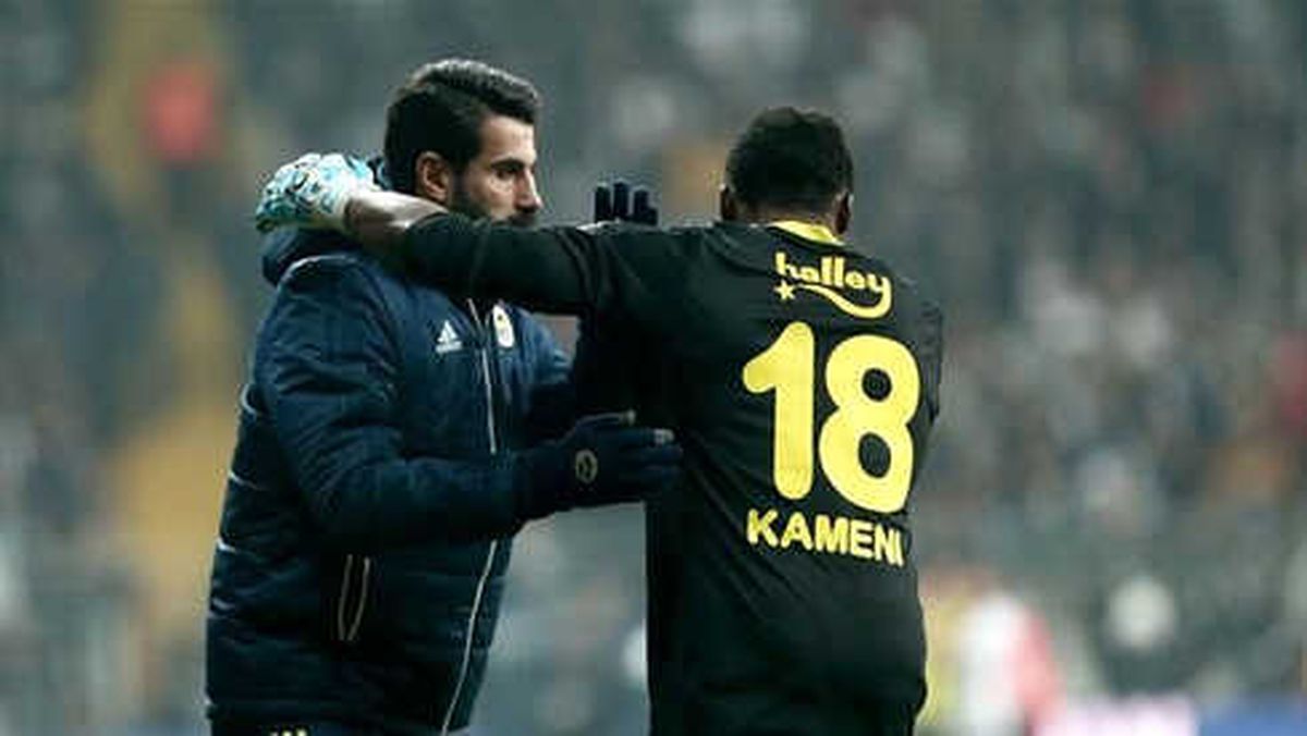 Derbi Kalecisi Yine Kameni