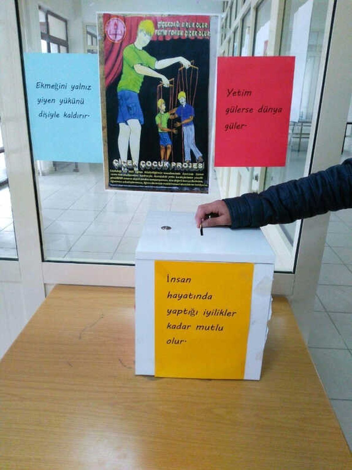 Harçlıklarından Yetim Çocuklar İçin Para Biriktiriyorlar