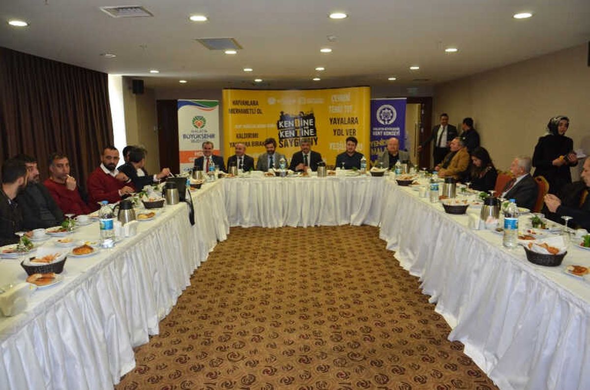 Kendine ve Kentine Saygı Duy" Projesinin Tanıtımı Yapıldı