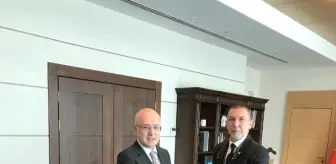 Kurucu Rektör Serhat Akpınar Moldova'da