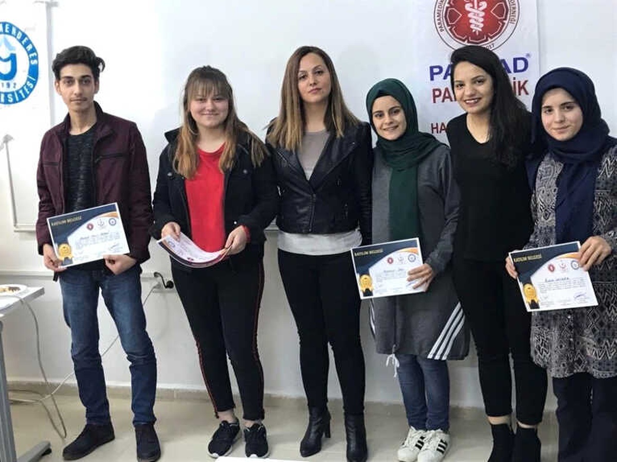 Öğrencilere Ekg, Aritmi Yönetimi ve Elektriksel Tedaviler Eğitimi Verildi