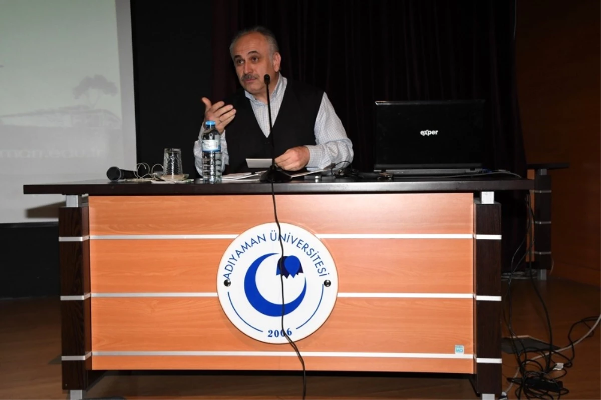Prof. Dr. Fazlıoğlu: "İbn-i Haldun Geleceğe Işık Tutmuştur"