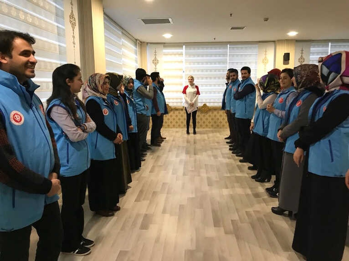 Türkiye Diyanet Vakfının Gönüllü İnsani Yardım Ekipleri Sahada