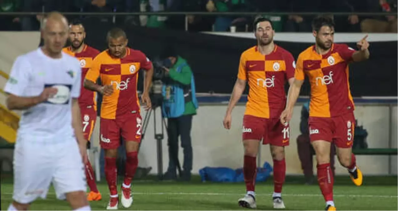 Ziraat Türkiye Kupasında Galatasaray, Akhisarspor\'u 2-1 Yendi