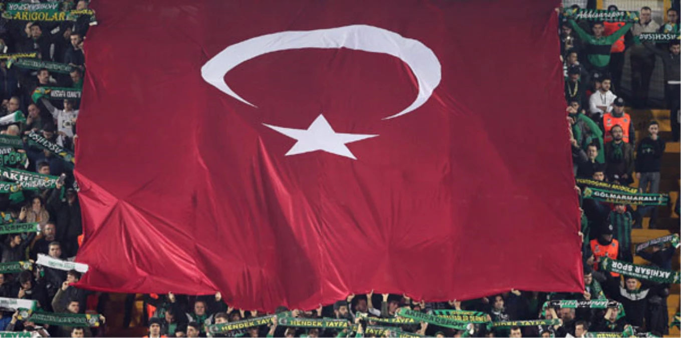 Akhisarspor\'da Büyü Bozuldu