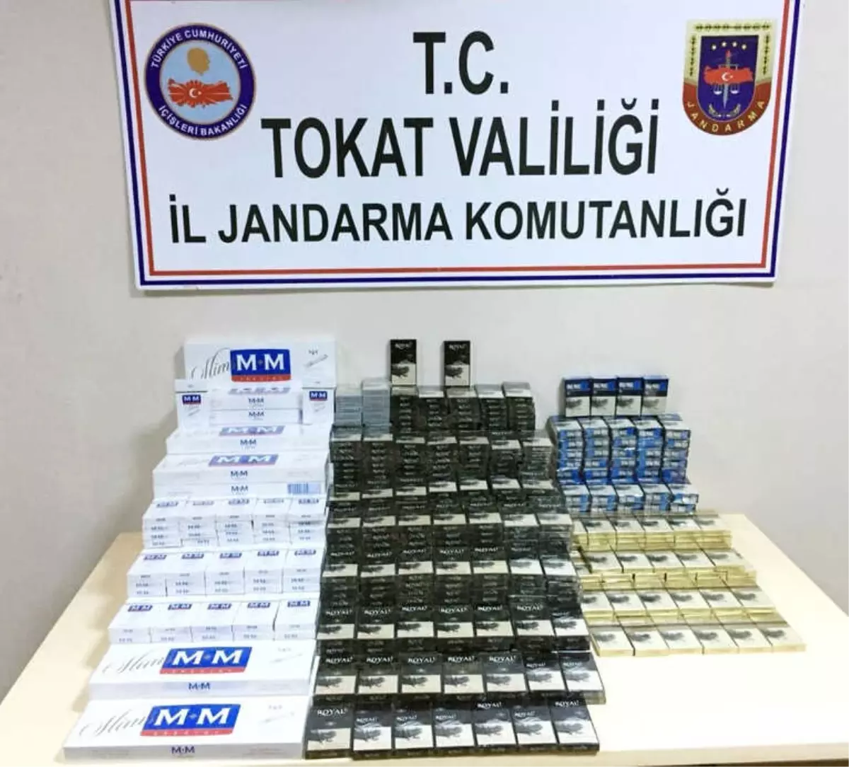 Çanta Astarlarından Bin 213 Paket Kaçak Sigara Çıktı