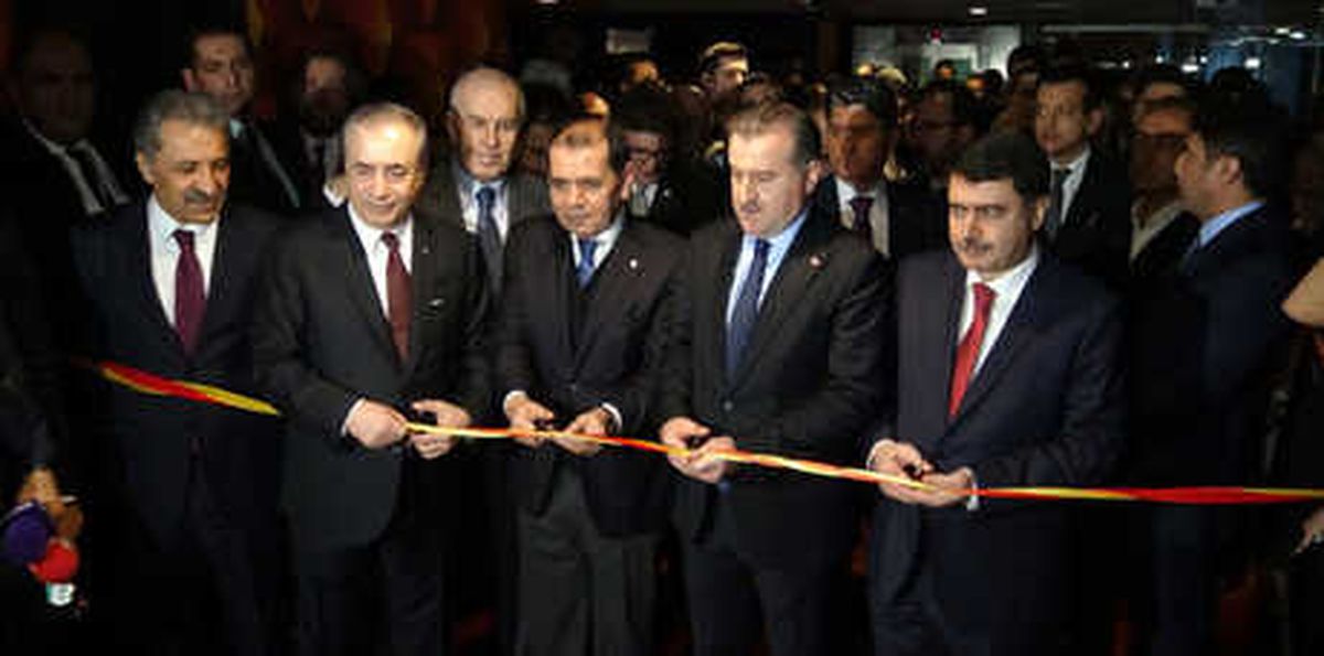 Galatasaray Stadyum Müzesi\'nin Resmi Açılışı Yapıldı