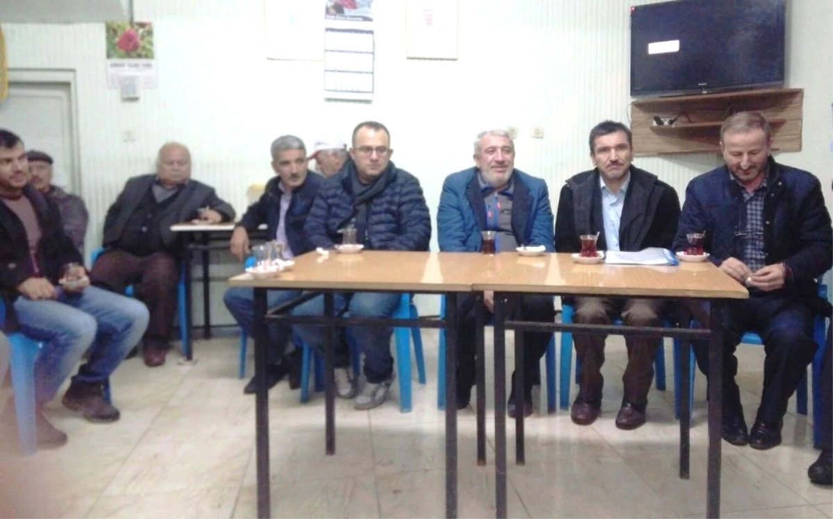 Hisarcık AK Parti Teşkilatı Köyde Toplandı