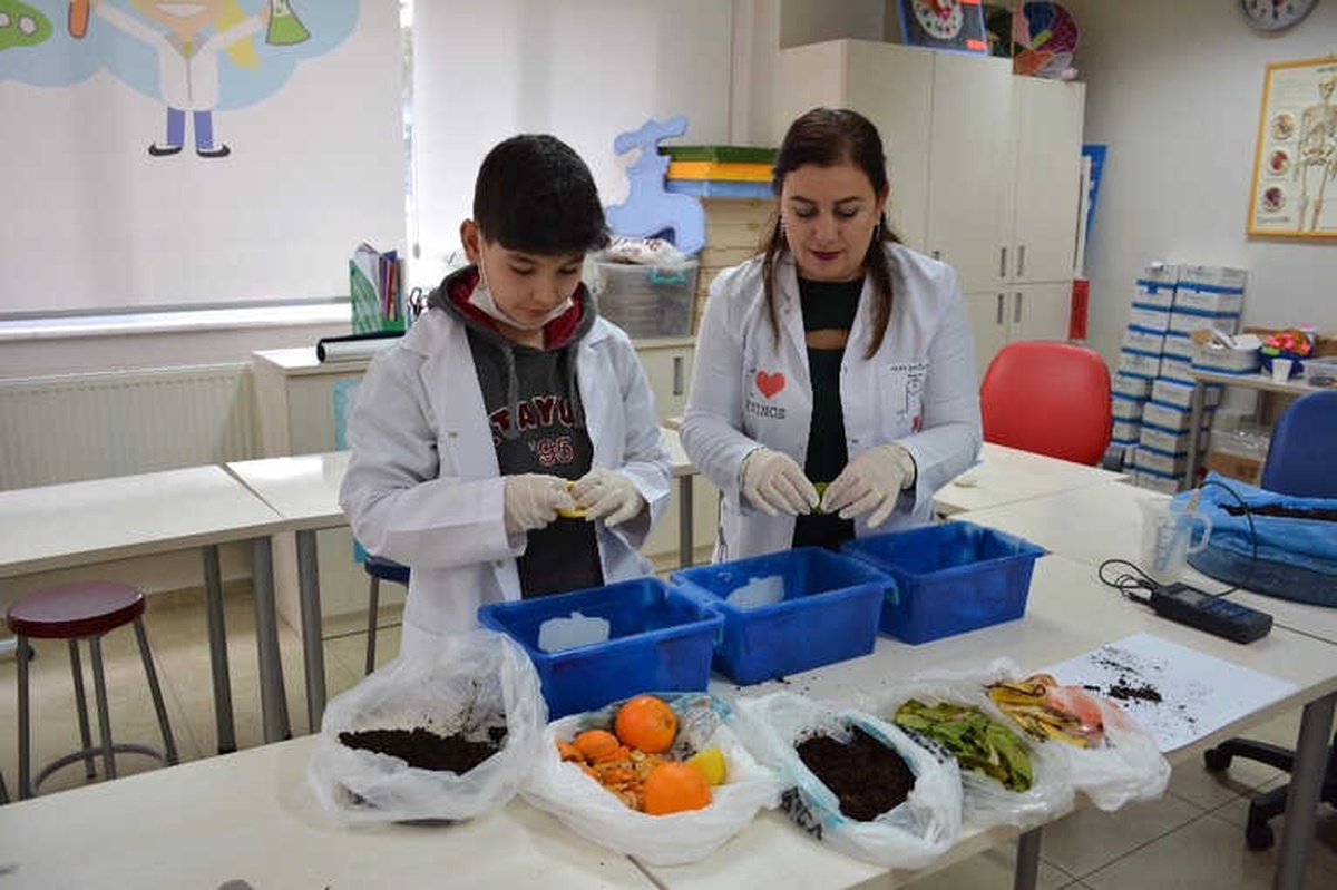 Odunpazarı Belediyesi\'nden Küçük Bilim Adamlarına Destek