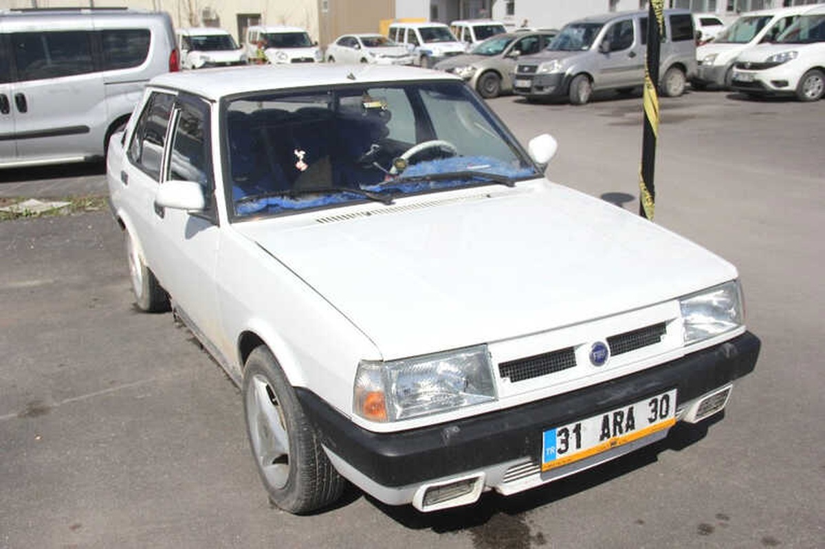 Otomobil Hırsızları Yakalandı