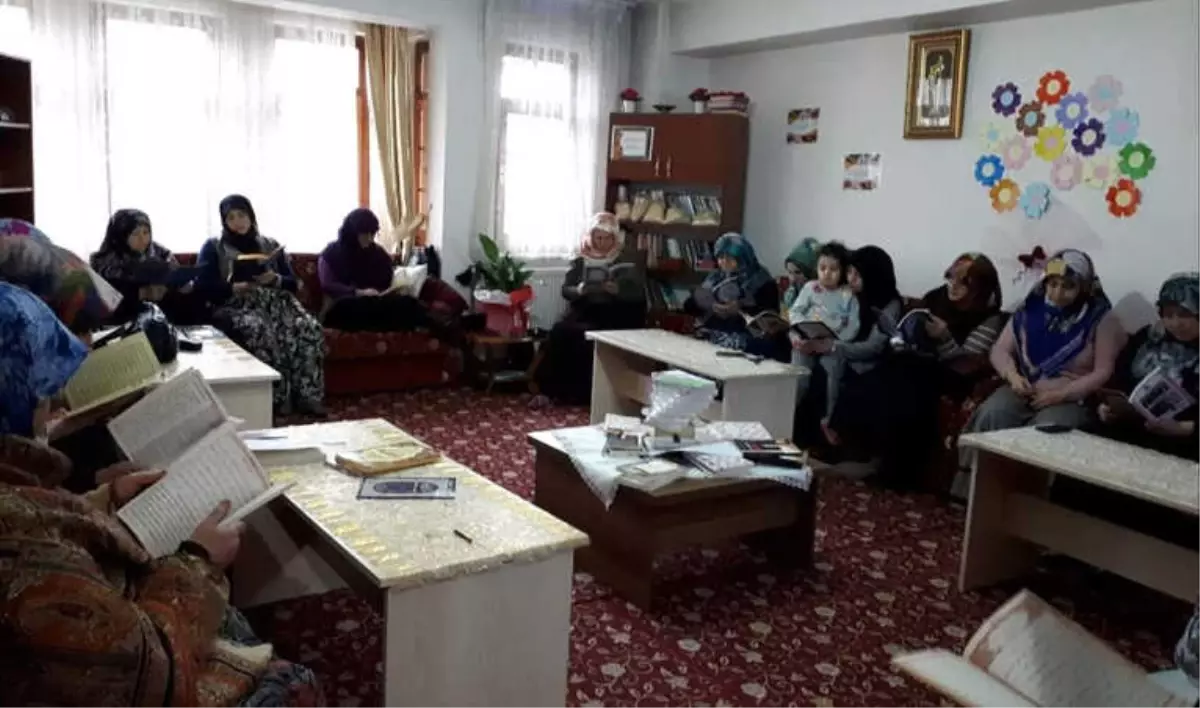 Anadolu Hanımeli Derneği\'nden \'Afrin İçin Dua Vakti\' Programı