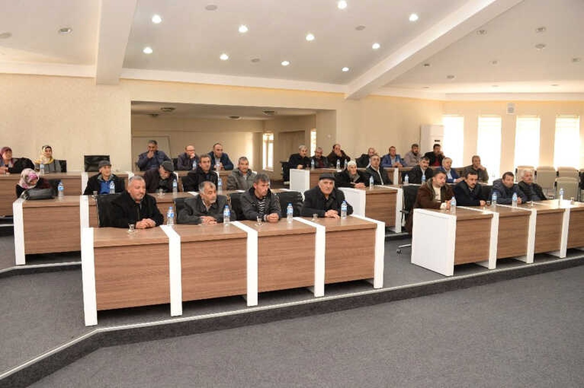 Aşağı Kayabaşı Mahallesi\'nden Niğde Belediye Başkanı Özkan\'a Ziyaret