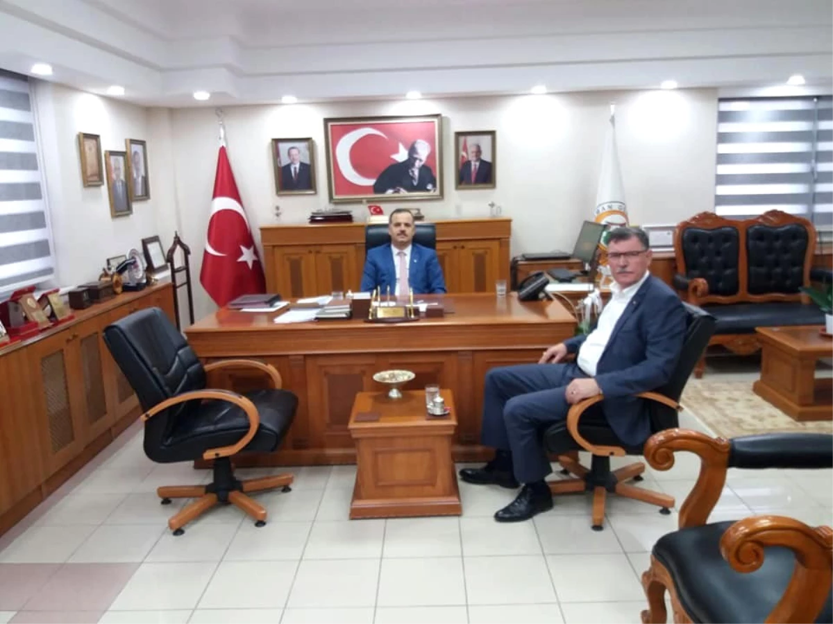 Başkan Duymuş, Bursa Orman Bölge Müdürü Akın ile Bir Araya Geldi