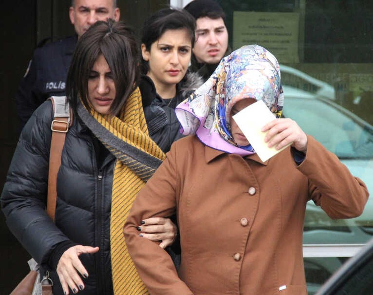 Fetö\'nün "Eyalet Ablası"Na Ev Hapsi Verildi