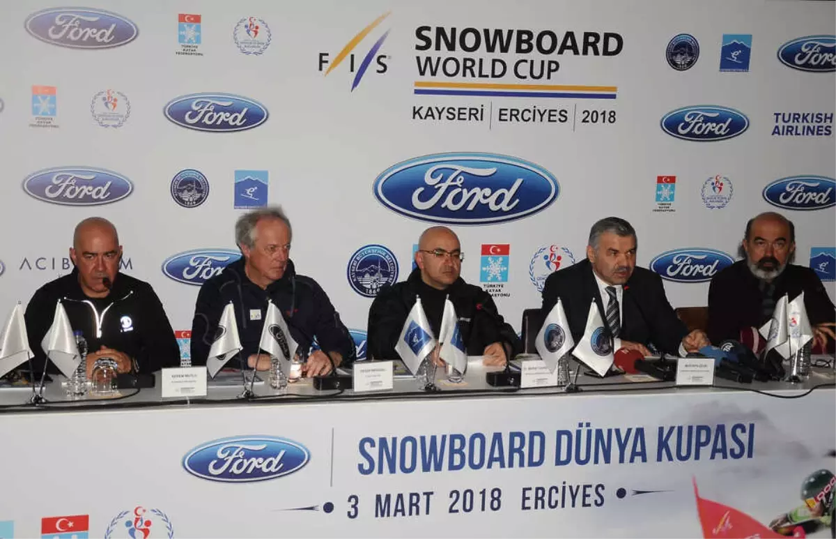 "FORD Snowboard Dünya Kupası" İçin Erciyes\'te Yarışacak