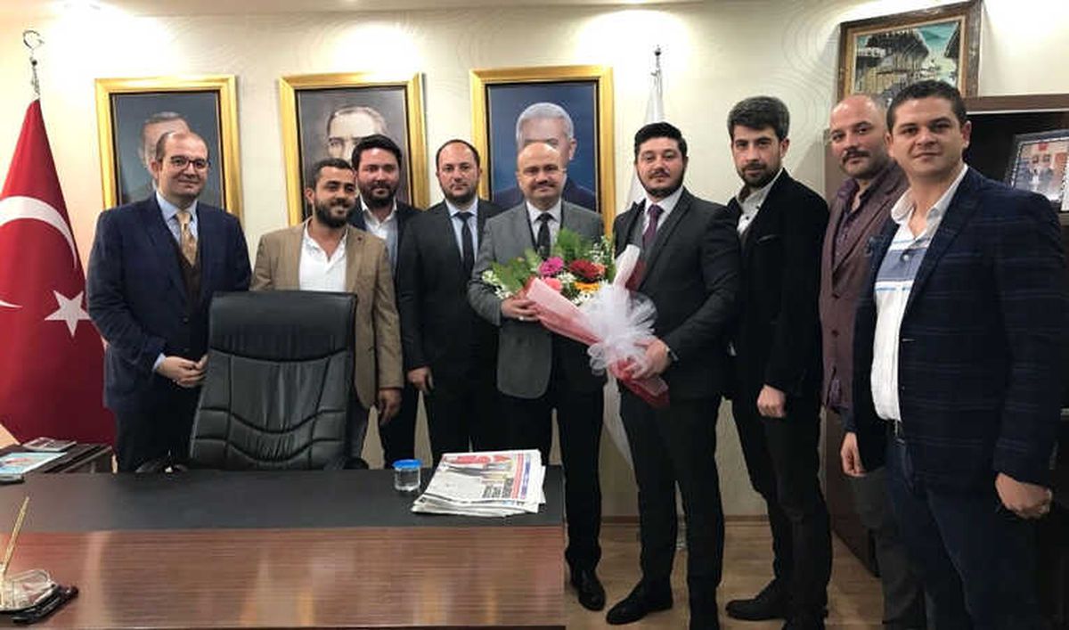 Genç İş Adamlarından Mersinli\'ye \'Hayırlı Olsun\' Ziyareti